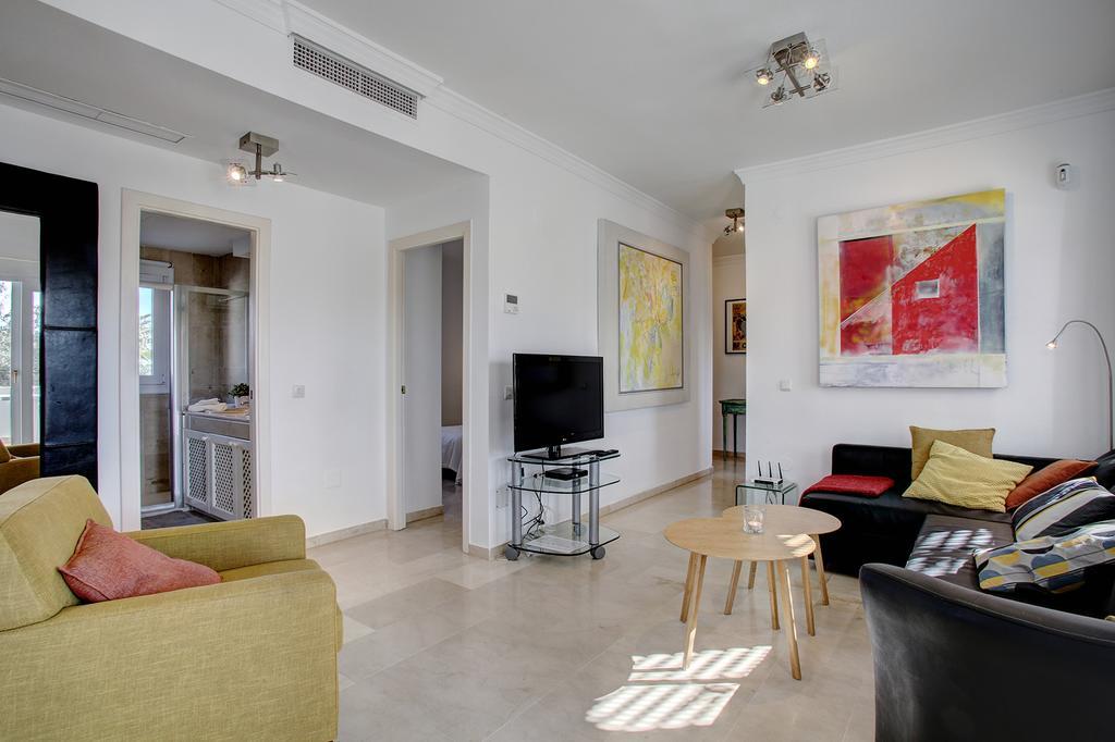 Sunny Golf Apartment Estepona Zewnętrze zdjęcie